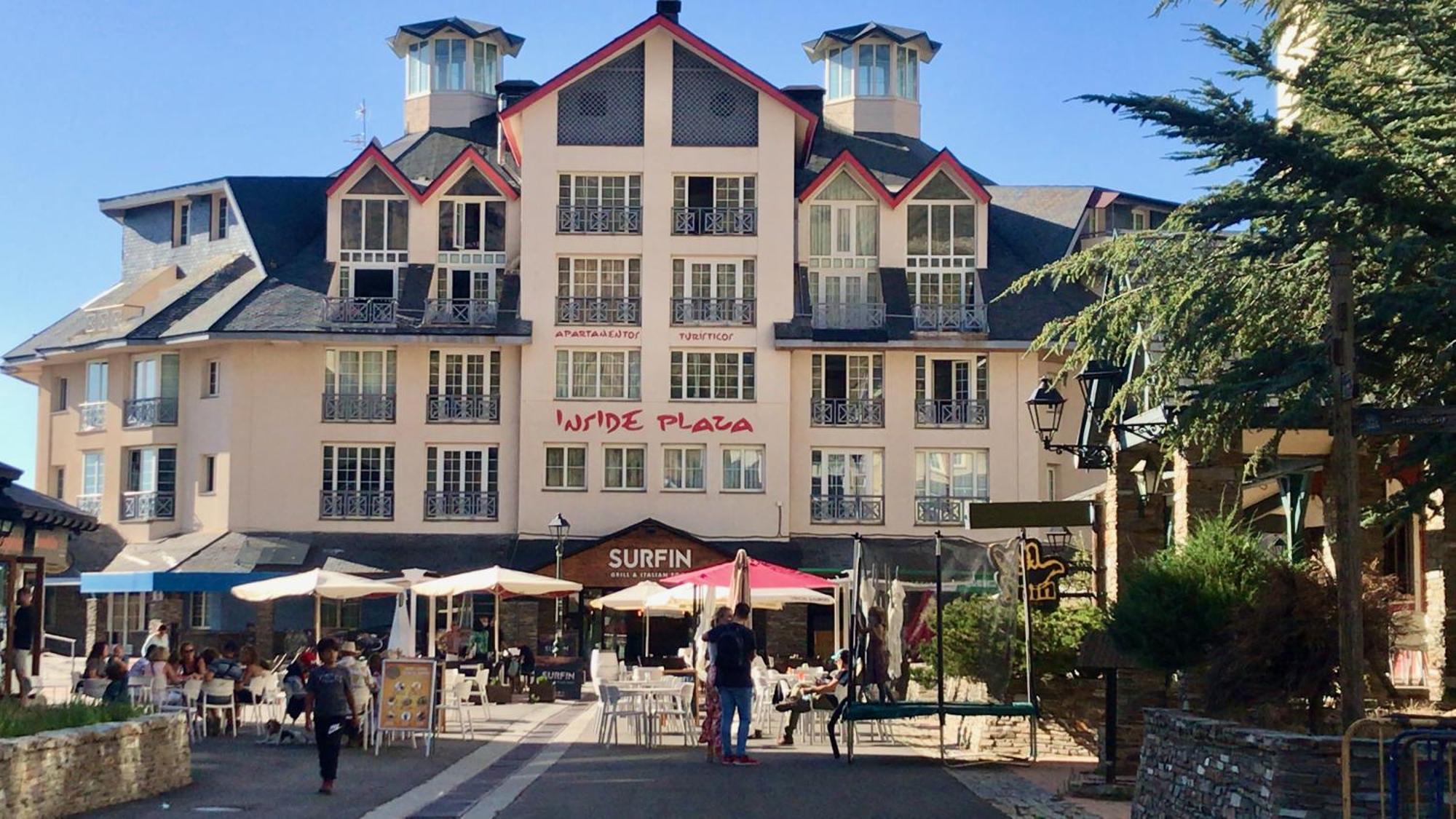 Inside Plaza Sierra Nevada Apartment Exterior photo
