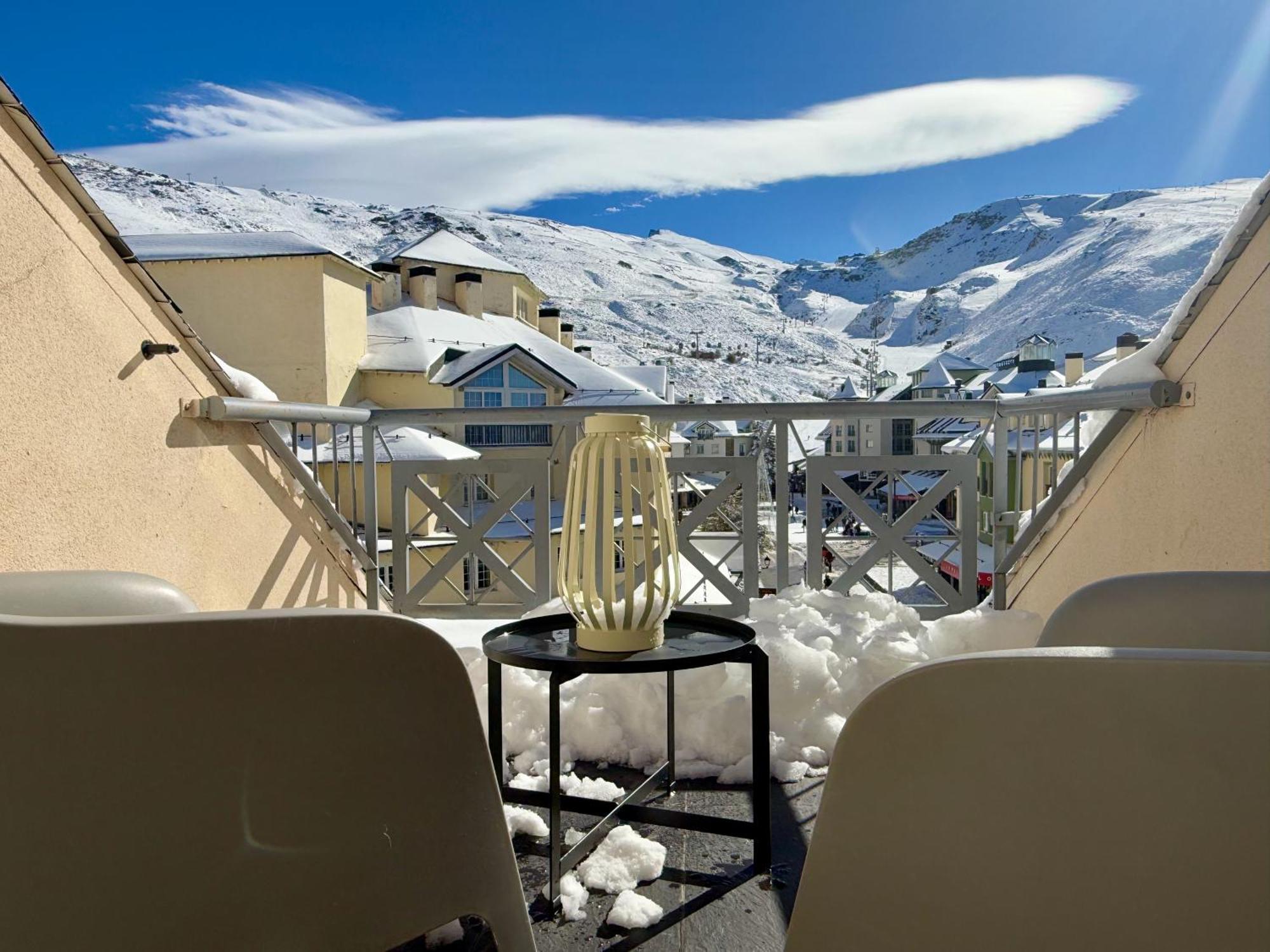 Inside Plaza Sierra Nevada Apartment Exterior photo
